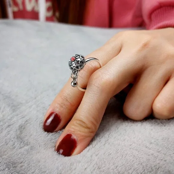 Zen Relief Rotating Ring - Picture 1 of 4